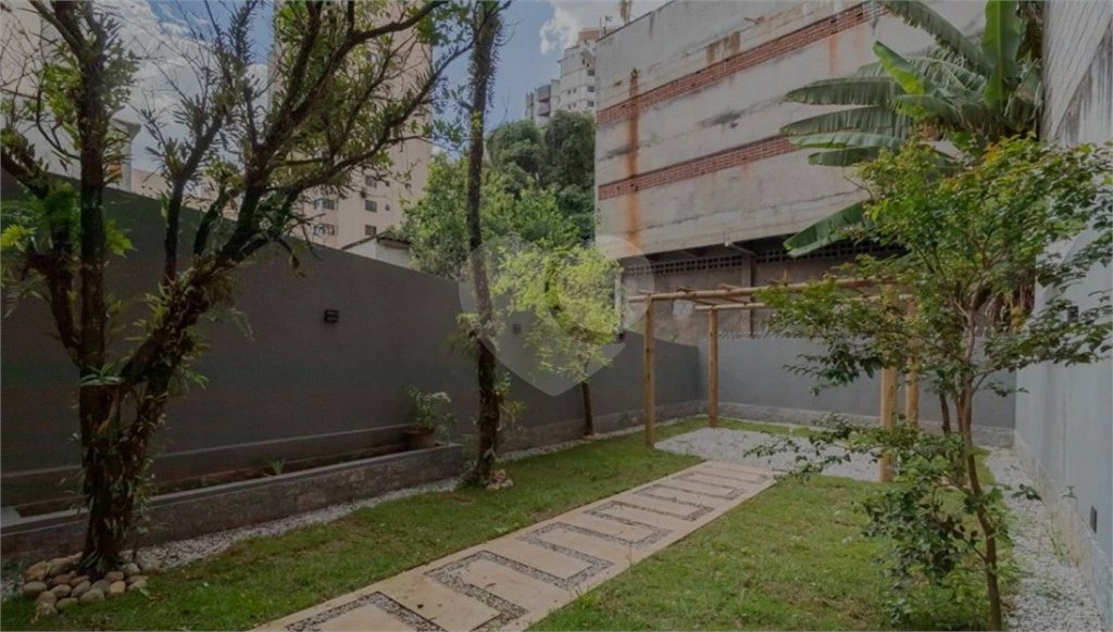 Sobrado à venda com 4 suítes em Vila Santa Catarina, São Paulo, SP