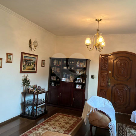 Casa à venda com 3 quartos, sendo 1 suíte,  em Vila Galvão, Guarulhos, SP