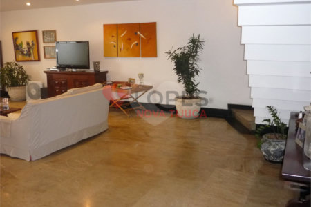 Cobertura à venda ou para alugar com 4 quartos, sendo 2 suítes, em Andaraí, Rio de Janeiro, RJ