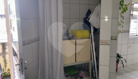 Casa à venda com 3 quartos, sendo 1 suíte,  em Vila Gustavo, São Paulo, SP
