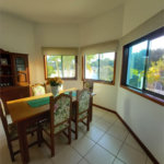 Casa à venda com 4 quartos, sendo 1 suíte, no condomínio Vale do Itamaracá, Valinhos - SP