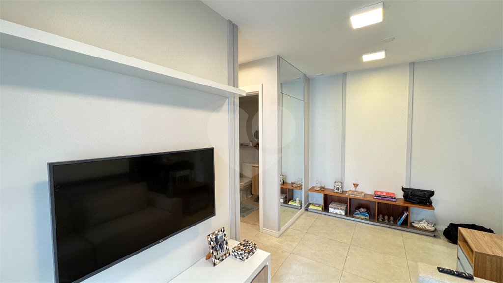 Apartamento à venda com 2 quartos, sendo 1 suíte,  em Brooklin, São Paulo, SP