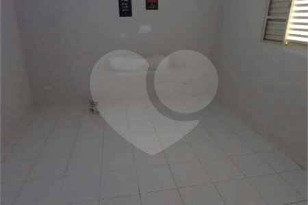 Casa Térrea à venda com 2 suítes em Jardim São Francisco, Mogi das Cruzes, SP