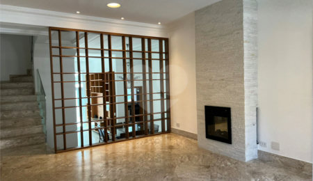 Casa para alugar com 3 quartos, sendo 1 suíte,  no condomínio Res Villeneuve, São Paulo - SP