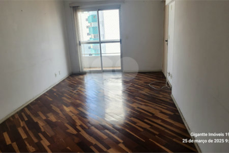 Apartamento à venda com 3 quartos, sendo 1 suíte, em Vila Gilda, Santo André, SP