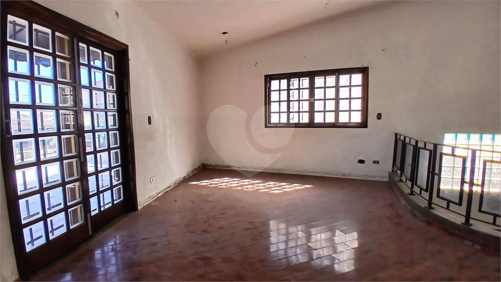Sobrado à venda com 4 quartos, sendo 1 suíte, em Santana, São Paulo, SP