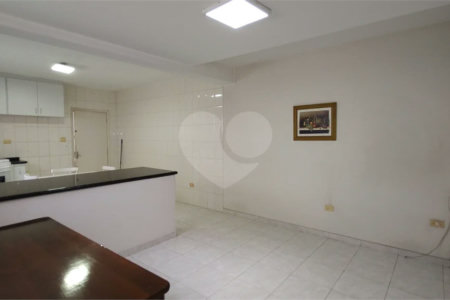 Casa à venda com 3 quartos em Água Fria, São Paulo, SP