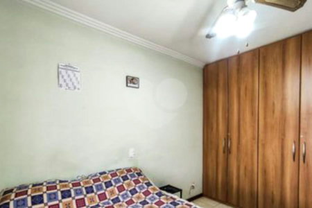 Casa à venda com 3 quartos, sendo 1 suíte,  em Vila Morse, São Paulo, SP