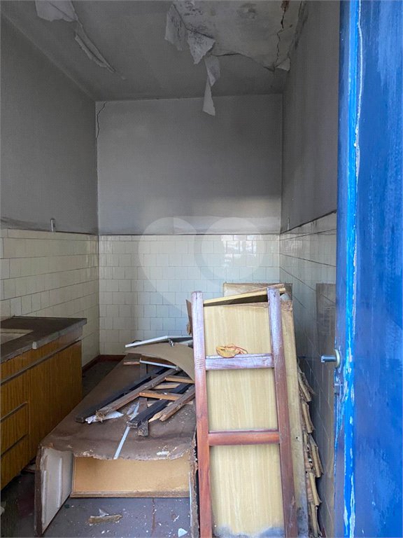 Casa à venda com 3 quartos, sendo 1 suíte, em Indianópolis, São Paulo, SP