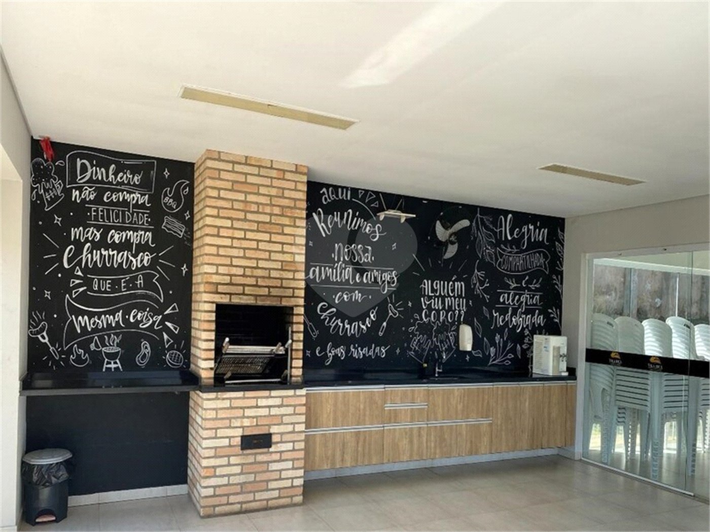 Casa à venda no condomínio Vila Rica, Indaiatuba - SP