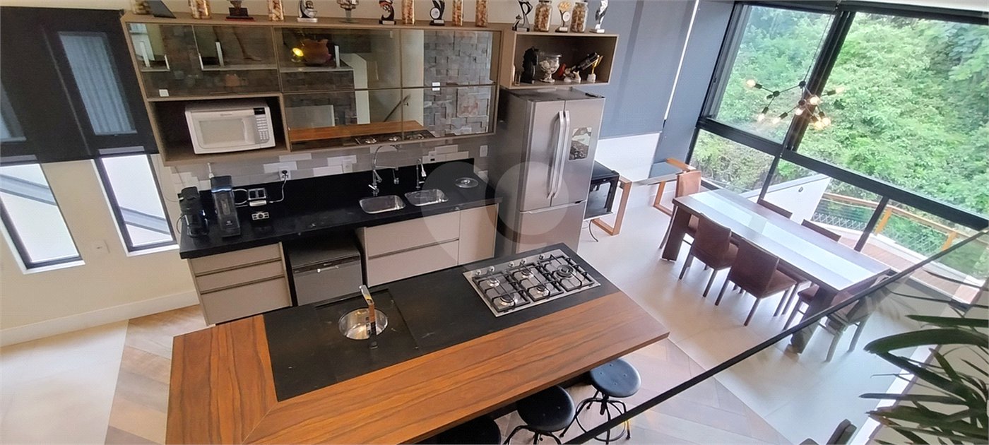 Casa à venda com 3 suítes no condomínio Porto do Sol, Valinhos - SP