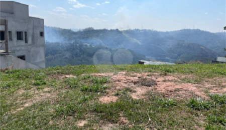 Terreno à venda no condomínio Arujá Hills Iii, Arujá - SP