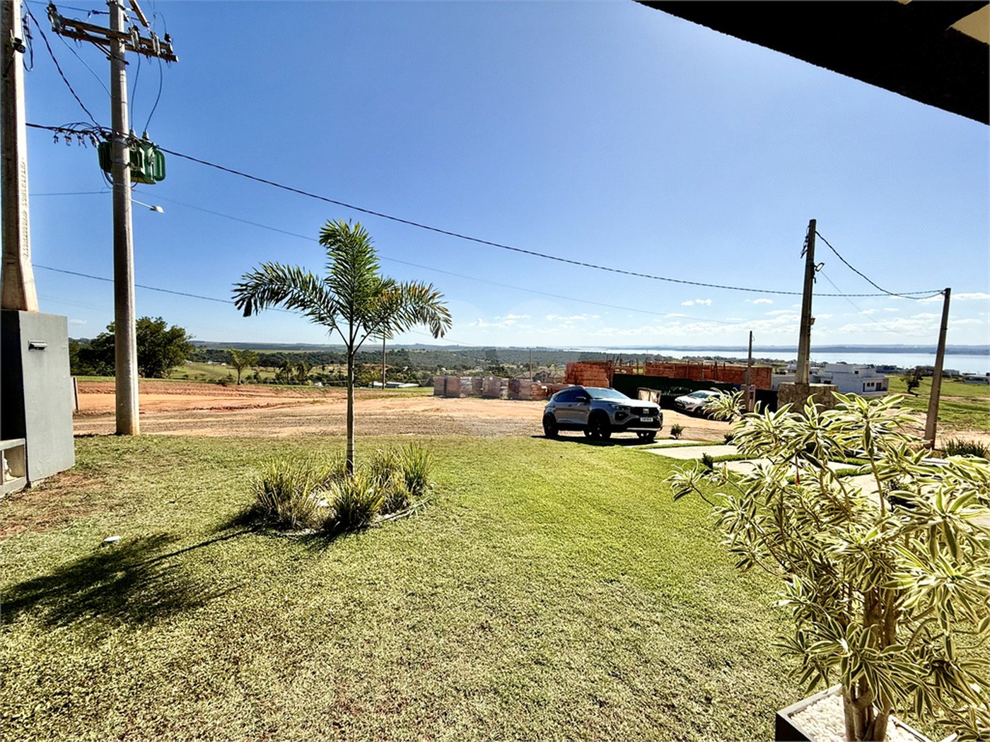 Casa à venda com 3 quartos, sendo 1 suíte,  em Terras de Santa Cristina XIII Setor Marina, Paranapanema, SP