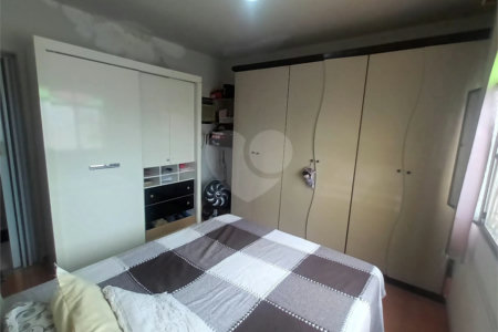 Casa à venda com 2 quartos, sendo 1 suíte, no condomínio Parque Central, Rio de Janeiro - RJ