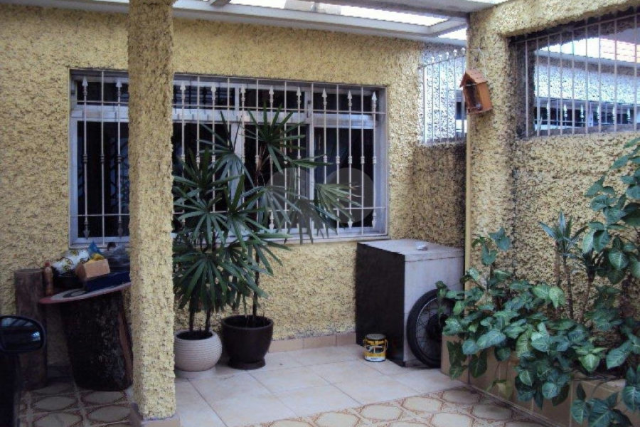 Sobrado à venda com 3 quartos, sendo 1 suíte, em Parque Peruche, São Paulo, SP