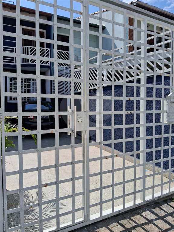 Sobrado à venda com 2 quartos em Tremembé, São Paulo, SP