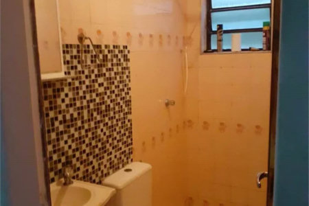 Sobrado à venda com 4 quartos, sendo 1 suíte, em Jardim Germânia, São Paulo, SP