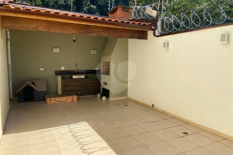 Sobrado à venda com 3 quartos, sendo 1 suíte, em Horto Florestal, São Paulo, SP