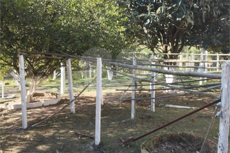 Chácara à venda com 6 quartos, sendo 1 suíte,  no Centro, Biritiba-mirim, SP