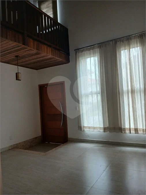 Casa para Locação no Condomínio Recanto dos Paturis em Vinhedo/SP