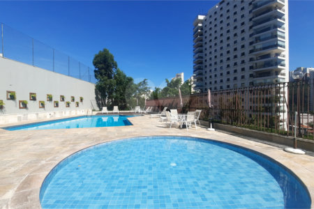 Apartamento à venda com 4 quartos, sendo 2 suítes, em Morumbi, São Paulo, SP
