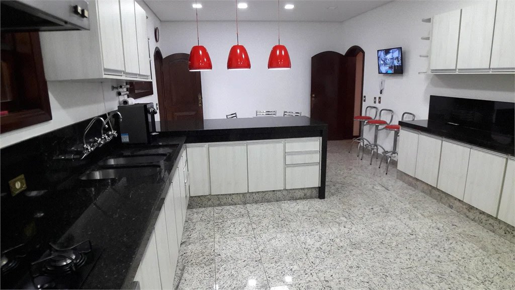 Casa à venda com 4 suítes em Lar São Paulo, São Paulo, SP