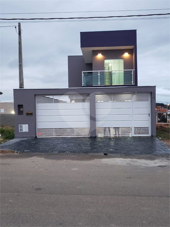 Sobrado à venda com 3 quartos, sendo 1 suíte,  em Residencial Jardim Nathália, Sorocaba, SP