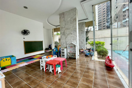 Apartamento à venda com 3 quartos, sendo 1 suíte, em Itaim Bibi, São Paulo, SP