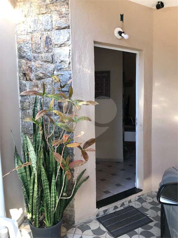 Casa à venda com 3 quartos, sendo 1 suíte, em Jardim Karolyne, Votorantim, SP