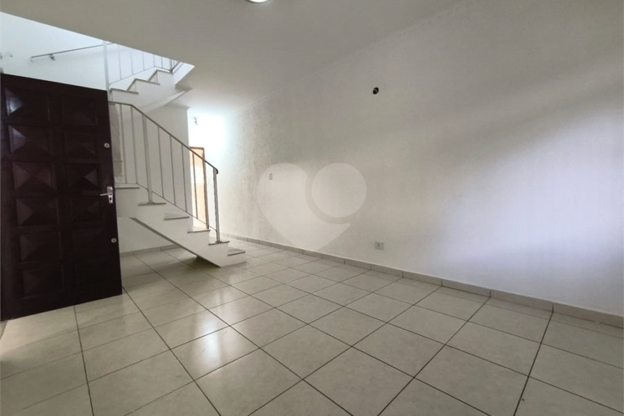 Sobrado à venda com 3 quartos, sendo 1 suíte, em Tucuruvi, São Paulo, SP