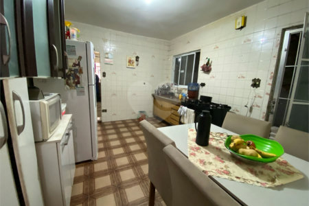 Sobrado à venda com 3 quartos em Vila Mazzei, São Paulo, SP