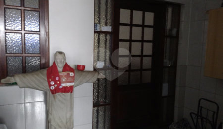 Casa à venda com 4 quartos, sendo 1 suíte,  em Jardim Cacique, Suzano, SP