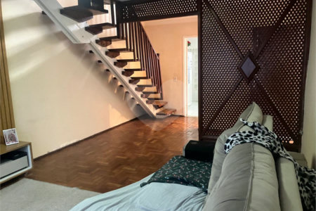 Sobrado à venda com 3 quartos, sendo 1 suíte,  em Jardim Bela Vista (zona Sul), São Paulo, SP