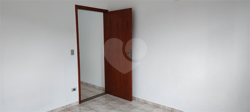 Sobrado à venda com 3 quartos, sendo 1 suíte, em Ressaca, Atibaia, SP
