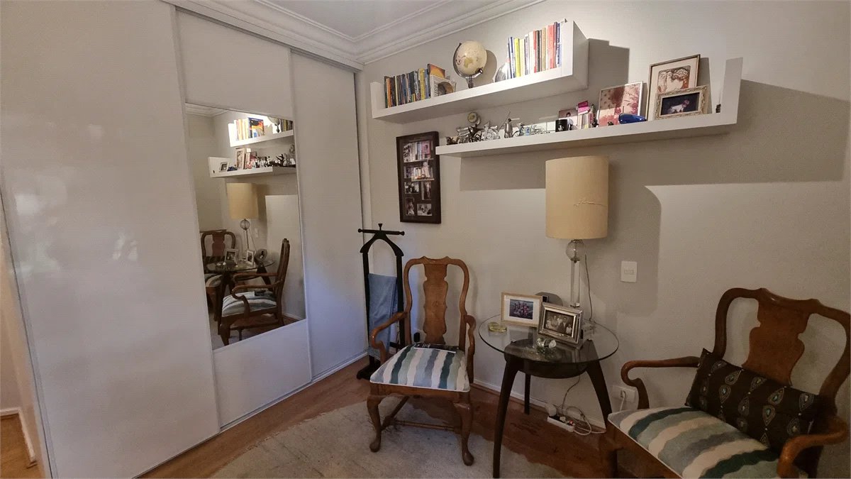 Apartamento à venda com 3 quartos, sendo 1 suíte, em Brooklin Paulista, São Paulo, SP