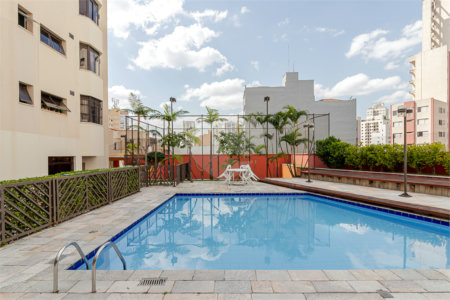 Apartamento à venda com 3 suítes em Aclimação, São Paulo, SP
