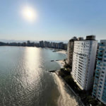 apartamento pé na areia com vista total para o mar em são vicente