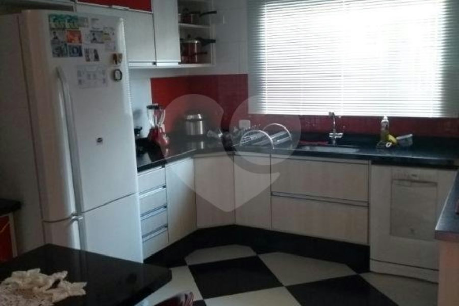 Sobrado à venda com 3 quartos, sendo 1 suíte,  em Jardim Cidade Pirituba, São Paulo, SP