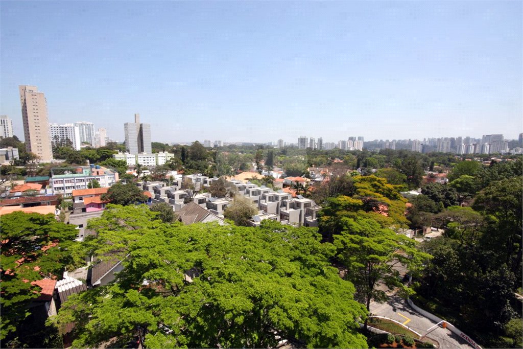 Apartamento para alugar com 3 quartos, sendo 1 suíte, em Granja Julieta, São Paulo, SP