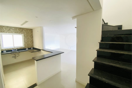 Apartamento à venda com 3 quartos, sendo 1 suíte, em Baeta Neves, São Bernardo do Campo, SP