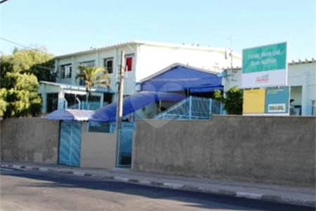 Casa à venda com 2 quartos, sendo 1 suíte, em Santa Cândida, Vinhedo, SP