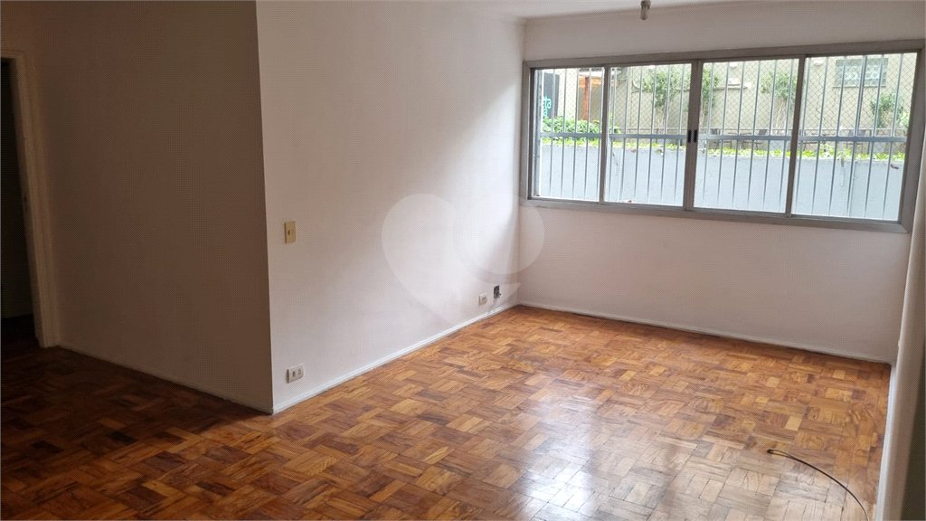 Apartamento à venda com 3 quartos, sendo 1 suíte, em Paraíso, São Paulo, SP