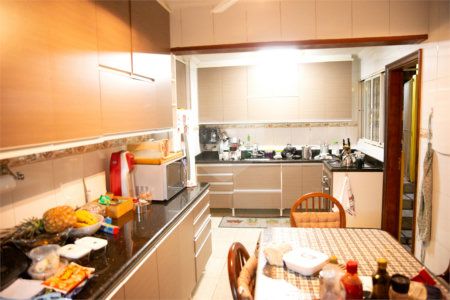 Casa Térrea à venda com 4 quartos, sendo 1 suíte,  em Super Quadra Morumbi, São Paulo, SP