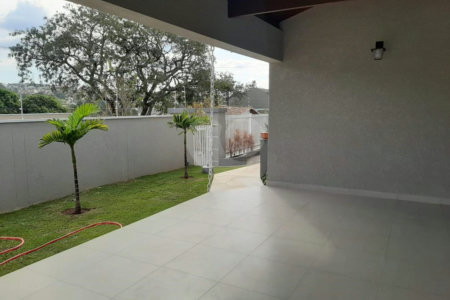 Sobrado à venda com 3 suítes em Vila Esperia Ou Giglio, Atibaia, SP
