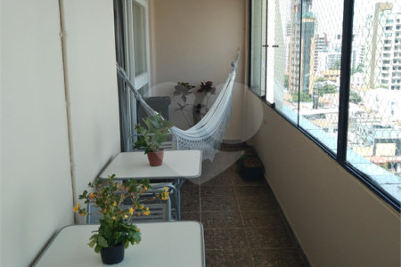 Apartamento à venda com 3 quartos, sendo 1 suíte, em Cerqueira César, São Paulo, SP