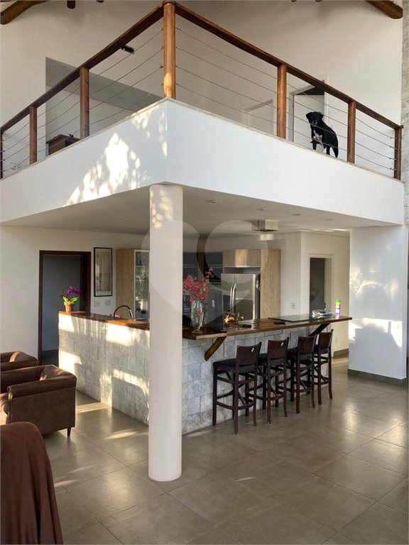 Casa à venda com 6 suítes no condomínio Jardim Primavera, Louveira - SP