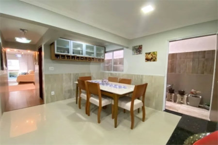 Casa de Vila à venda com 3 quartos, sendo 1 suíte,  em Tijuca, Rio de Janeiro, RJ