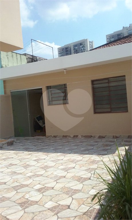 Casa à venda com 3 quartos, sendo 1 suíte,  em Vila Gomes, São Paulo, SP