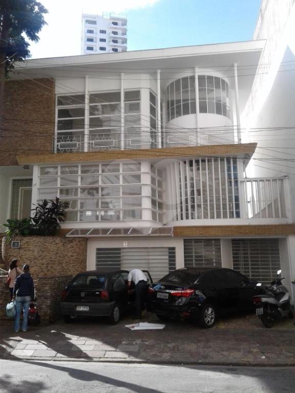 Casa para alugar no condomínio Conselheiro Moreira de Barros, São Paulo - SP