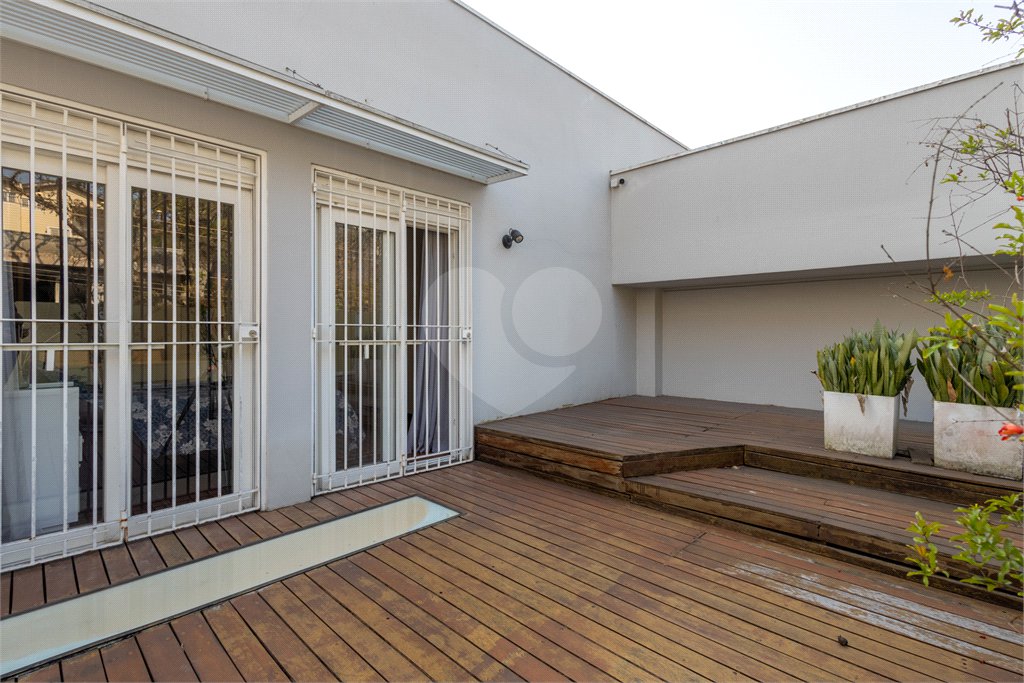 Casa à venda com 4 suítes em Jardim Guedala, São Paulo, SP